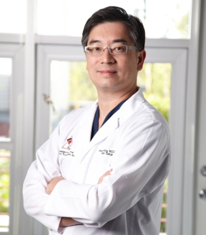 王沛鑫整形外科醫學博士，洛杉磯華人整形外科